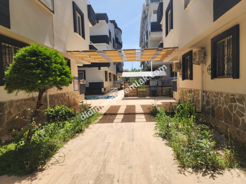 YENİ MAHALLE’DE SİTE İÇERİSİNDE 4+1 ÇATI DUBLEKS DAİRE FIRSATI!!!