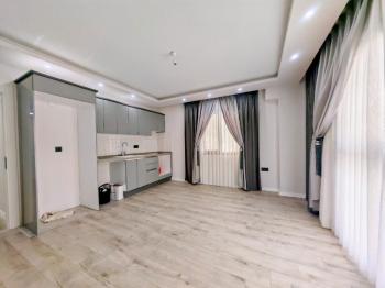 Didim Efeler Mahallesi’nde Satılık Sıfır 2+1 Daire | Bahçeli Geniş Balkonlu
