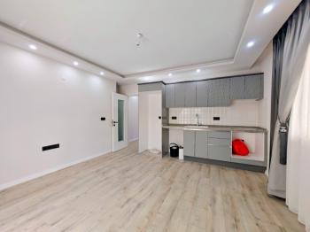 Didim Efeler Mahallesi’nde Satılık Sıfır 2+1 Daire | Bahçeli Geniş Balkonlu