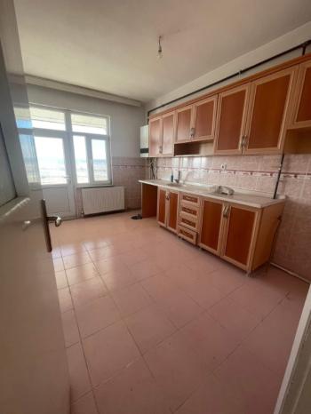 BEYAZKENT MAHALLESİNDE KİRALIK 2+1 DAİRE 