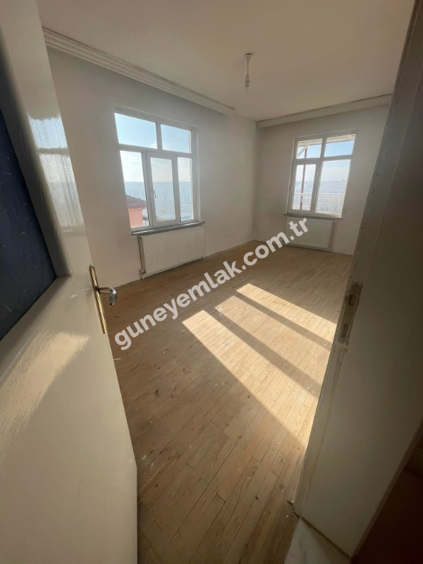 BEYAZKENT MAHALLESİNDE KİRALIK 2+1 DAİRE 