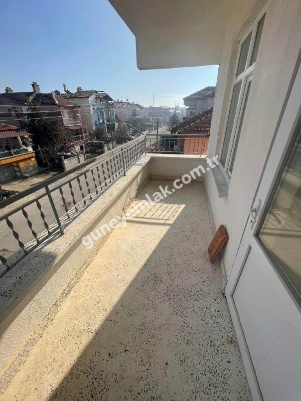 BEYAZKENT MAHALLESİNDE KİRALIK 2+1 DAİRE 