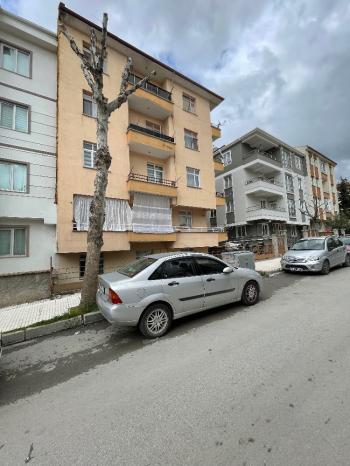 Güvenay - Çorum Gülabibey Beytepe Camii Civarı Satılık 2+1 Daire 