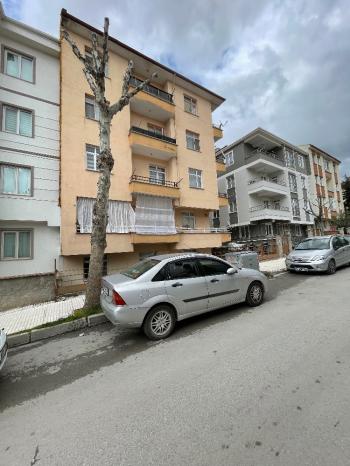 Güvenay - Çorum Gülabibey Beytepe Camii Civarı Satılık 2+1 Daire 