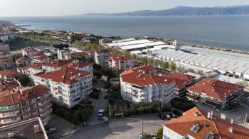 MUDANYA YENİ MAHALLE'DE DENİZ MANZARALI 2+1 SATILIK ARAKAT DAİRE