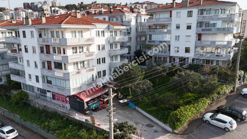 MUDANYA YENİ MAHALLE'DE DENİZ MANZARALI 2+1 SATILIK ARAKAT DAİRE