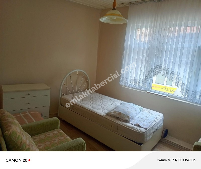 MUDANYA HALİTPAŞA MÜTAREKE MAH'DE, DENİZE 70 ADIM, KAT MÜLKİYETLİ İKİ KATLI SATILIK MÜSTAKİL EV