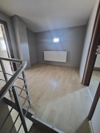 Mudanya Güzelyalıda Deniz Manzaralı Dubleks Daire