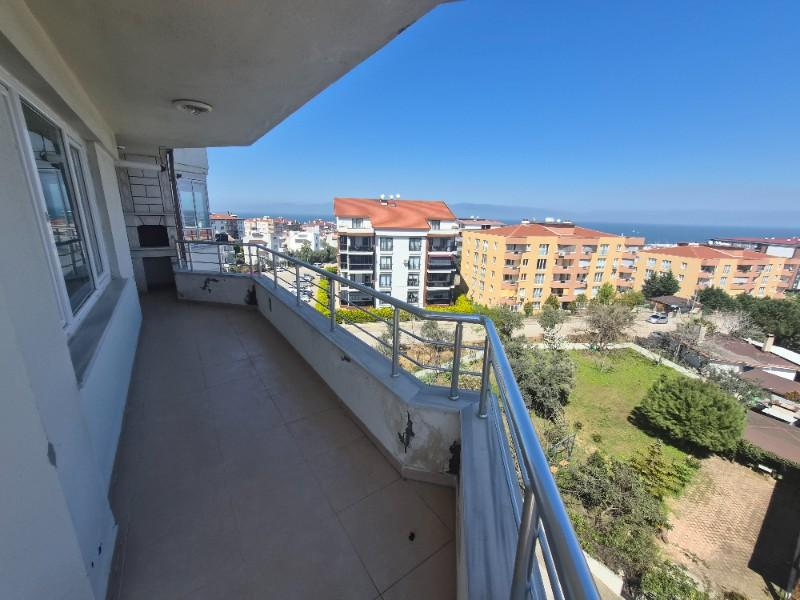 Mudanya Güzelyalıda Deniz Manzaralı Dubleks Daire