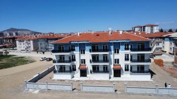 AFYON ÜÇOK EMLAKTAN MAREŞAL F ÇAKMAK MAH SATILIK SIFIR 3+1 DAİRELER 
