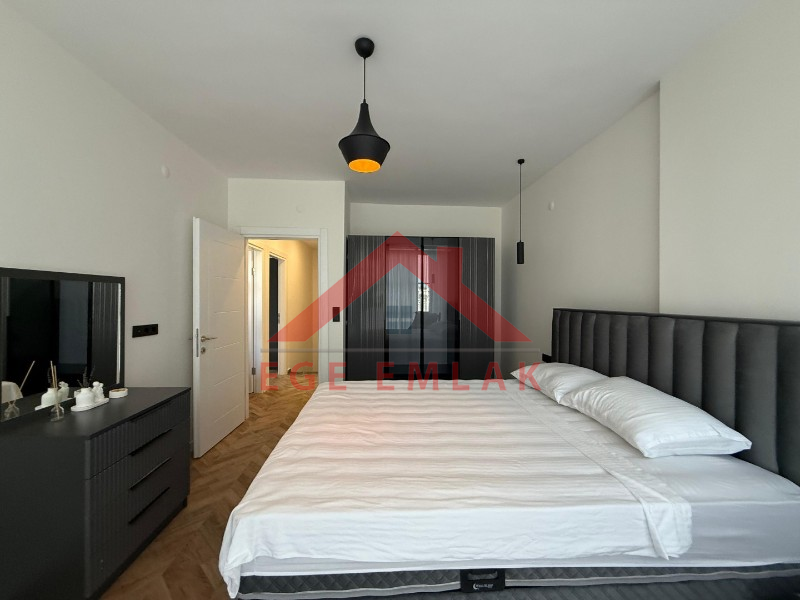 Didim'de Site İçerisinde Satılık Eşyalı Villa