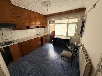 GÜVENAY -  ÇORUM GAZİ CADDESİ ÜZERİ KİRALIK 2+1 DAİRE & OFİS