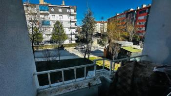 GÜVENAY - ÇORUM.ATA CADDESİ LOZAN KARŞISI 3+1 SATILIK DAİRE 