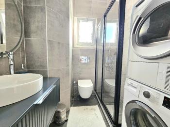 KKTC Girne Karaoğlanoğlu'nda Site İçerisinde Geniş Bahçeli Satılık 3+1 İkiz Villa