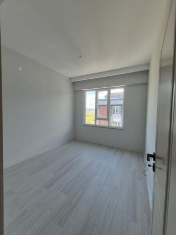 AFYON ÜÇOK EMLAKTAN ERKMEN MAH 7+1 250M² SATILIK DAİRE 