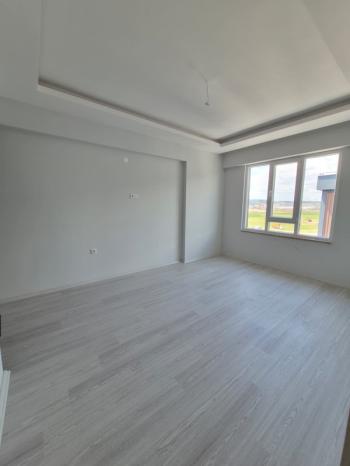 AFYON ÜÇOK EMLAKTAN ERKMEN MAH 7+1 250M² SATILIK DAİRE 