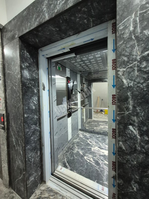 AFYON ÜÇOK EMLAKTAN ERKMEN MAH 7+1 250M² SATILIK DAİRE 