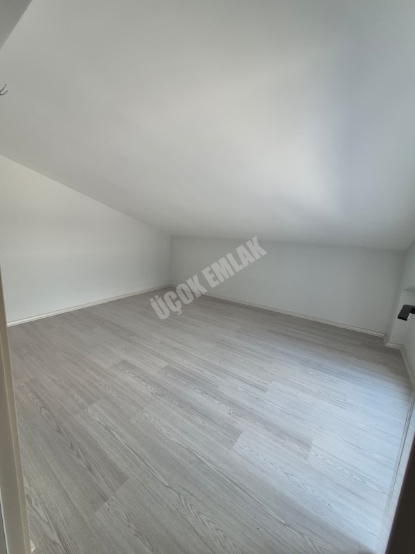 AFYON ÜÇOK EMLAKTAN ERKMEN MAH 7+1 250M² SATILIK DAİRE 