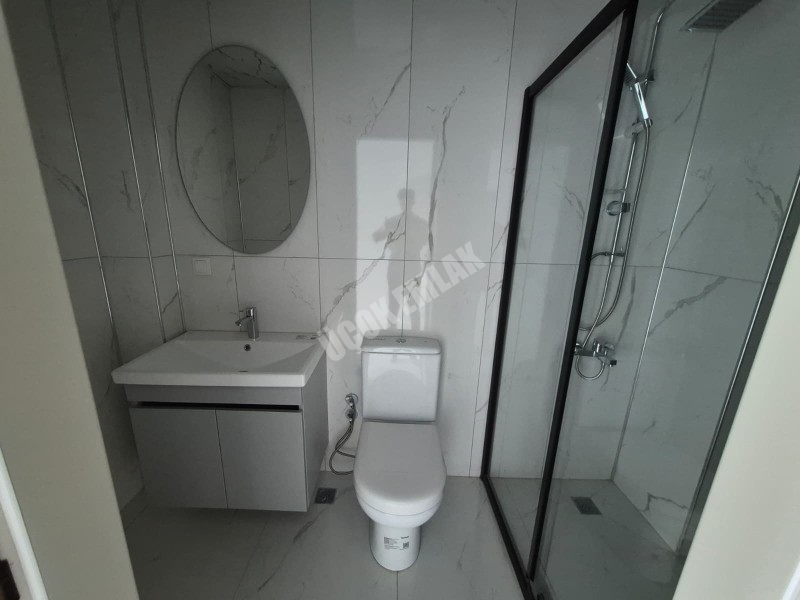 AFYON ÜÇOK EMLAKTAN ERKMEN MAH 7+1 250M² SATILIK DAİRE 