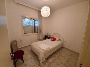 Lefkoşa Yenikent Bölgesinde ZEMİN KAT 3+1 KİRALIK DAİRE