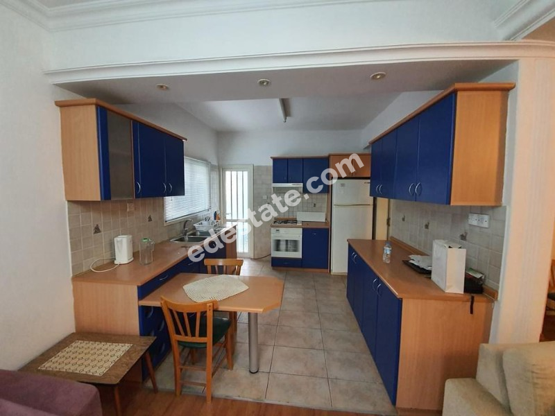 Lefkoşa Yenikent Bölgesinde ZEMİN KAT 3+1 KİRALIK DAİRE
