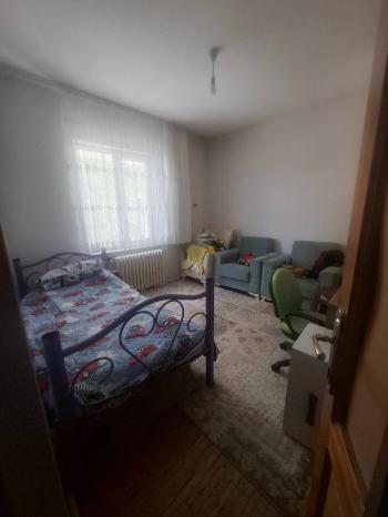 GÜVENAY - ÇORUM BAHÇELİEVLER MELİKGAZİ CAMİİ CİVARI SATILIK 3+1 DAİRE 