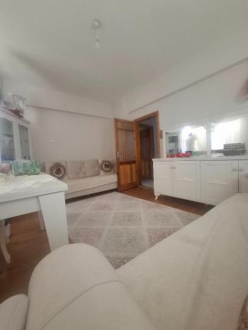 GÜVENAY - ÇORUM BAHÇELİEVLER MELİKGAZİ CAMİİ CİVARI SATILIK 3+1 DAİRE 