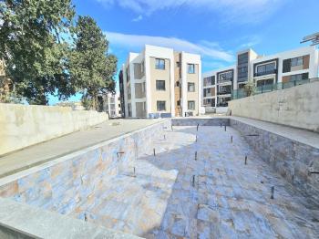 KKTC Girne Lapta'da Site İçerisinde Satılık 1+1 Yeni Eşyalı ve Kiracılı Daire