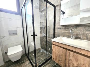 KKTC Girne Lapta'da Site İçerisinde Satılık 1+1 Yeni Eşyalı ve Kiracılı Daire