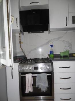 ÇORLU LİSESİNE YAKIN KİRALIK 2+1 GİRİŞ KAT DAİRE 