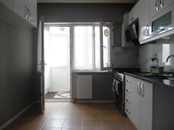 ÇORLU LİSESİNE YAKIN KİRALIK 2+1 GİRİŞ KAT DAİRE 