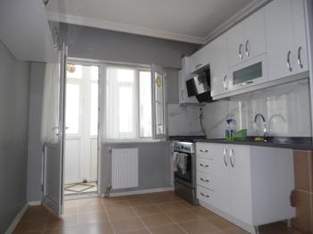 ÇORLU LİSESİNE YAKIN KİRALIK 2+1 GİRİŞ KAT DAİRE 