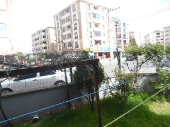ÇORLU LİSESİNE YAKIN KİRALIK 2+1 GİRİŞ KAT DAİRE 