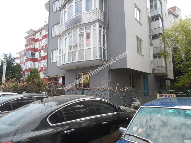 ÇORLU LİSESİNE YAKIN KİRALIK 2+1 GİRİŞ KAT DAİRE 