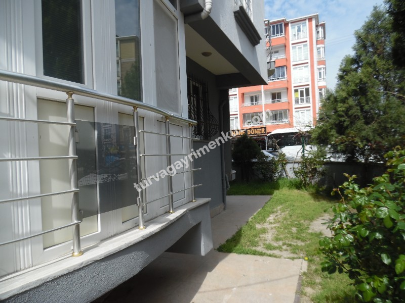 ÇORLU LİSESİNE YAKIN KİRALIK 2+1 GİRİŞ KAT DAİRE 