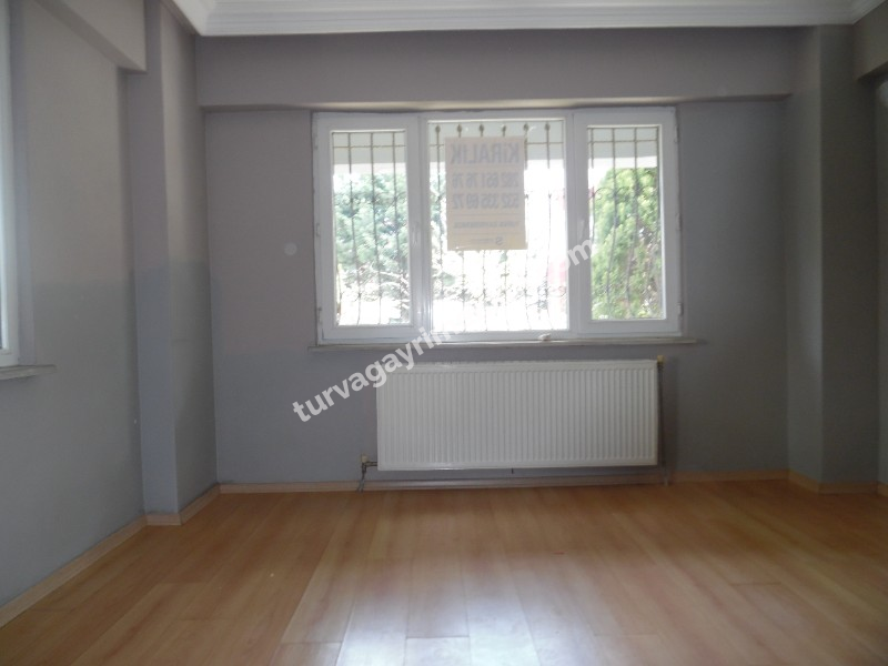 ÇORLU LİSESİNE YAKIN KİRALIK 2+1 GİRİŞ KAT DAİRE 