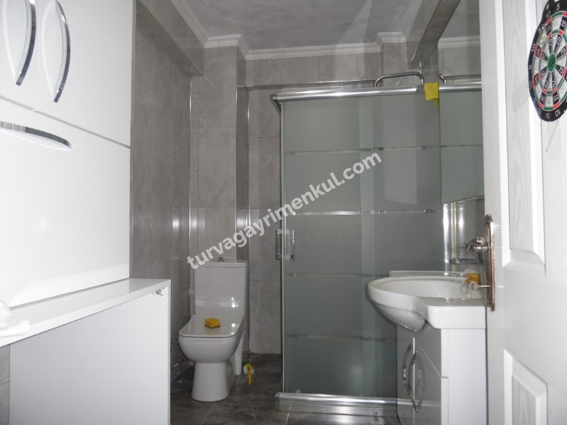 ÇORLU LİSESİNE YAKIN KİRALIK 2+1 GİRİŞ KAT DAİRE 