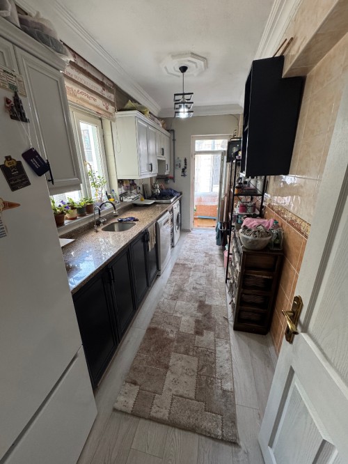Yeşilpınar Mahallesi'nde Bakımlı, Aydınlık 80 m² Satılık Daire