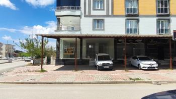 KAHTA EMNİYET MÜDÜRLÜĞÜ CADDESİNDE SATILIK 70 m² DÜKKAN