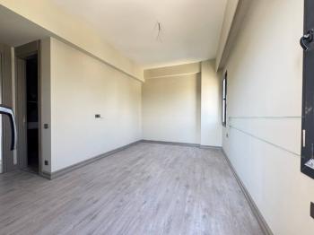 ALYANS'TAN LÜKSÜN ZİRVESİNE OYNAYAN PROJEDE GENİŞ METRAJ 2+1