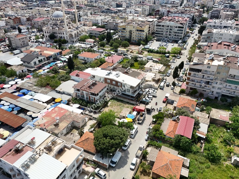 Didim Çarşı Merkezde Satılık Köşe Başı Kat Arsası