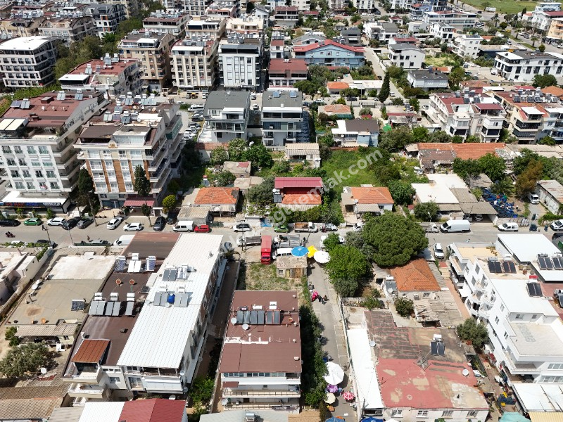 Didim Çarşı Merkezde Satılık Köşe Başı Kat Arsası