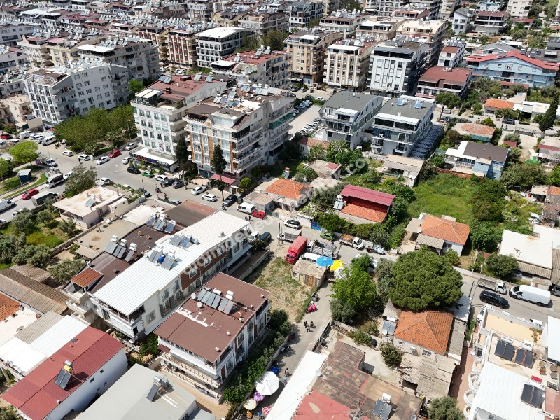 Didim Çarşı Merkezde Satılık Köşe Başı Kat Arsası