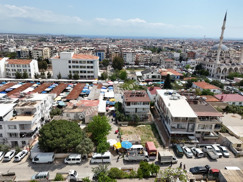 Didim Çarşı Merkezde Satılık Köşe Başı Kat Arsası