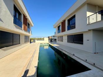 Didim'de Satılık Site İçerisinde 3+1 Villa