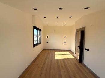 Didim'de Satılık Site İçerisinde 3+1 Villa