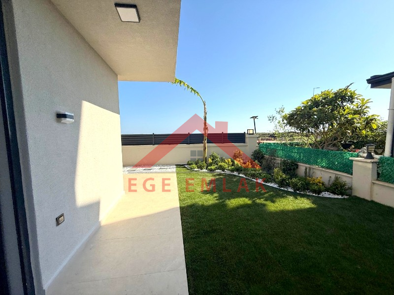 Didim'de Satılık Site İçerisinde 3+1 Villa