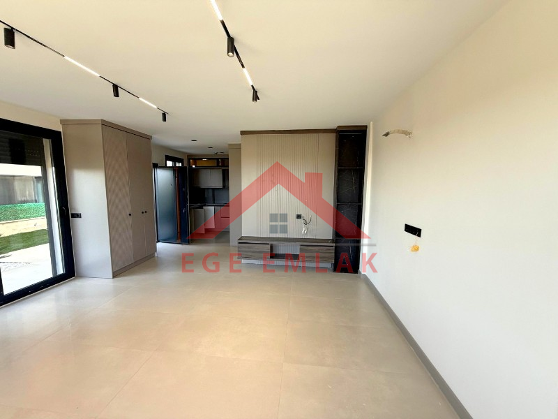 Didim'de Satılık Site İçerisinde 3+1 Villa