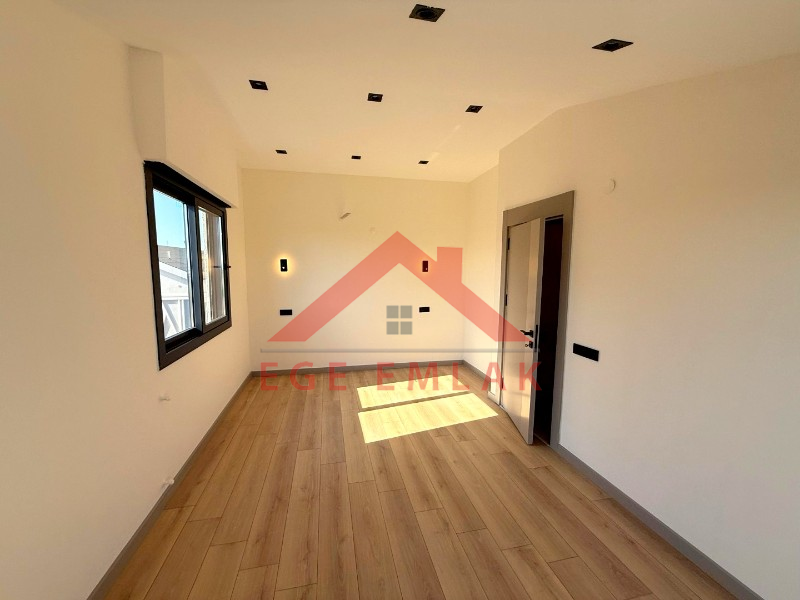 Didim'de Satılık Site İçerisinde 3+1 Villa