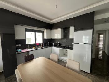 KÜÇÜKKAYMAKLI 'DA  SATILIK EŞYASIZ  YENİ SIFIR DAİRE